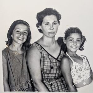 Meet your Posher, Joy